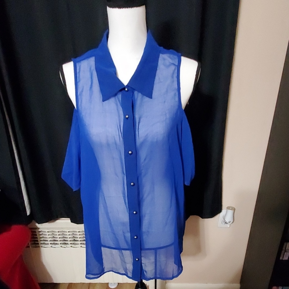 Blue Shoulder Less Blouse